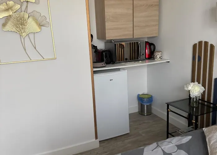 Petit Attenant A La Maison * Saint-Agnant