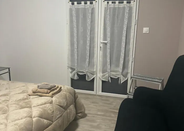 Petit Attenant A La Maison Гостевой дом Saint-Agnant